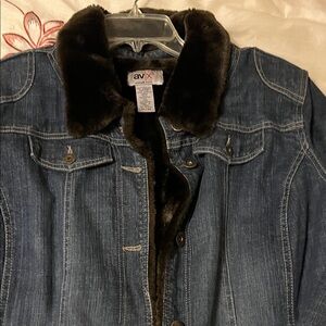 Women's Denim Jacket with Faux Fur Collar and Warm Lining -Size 26/28